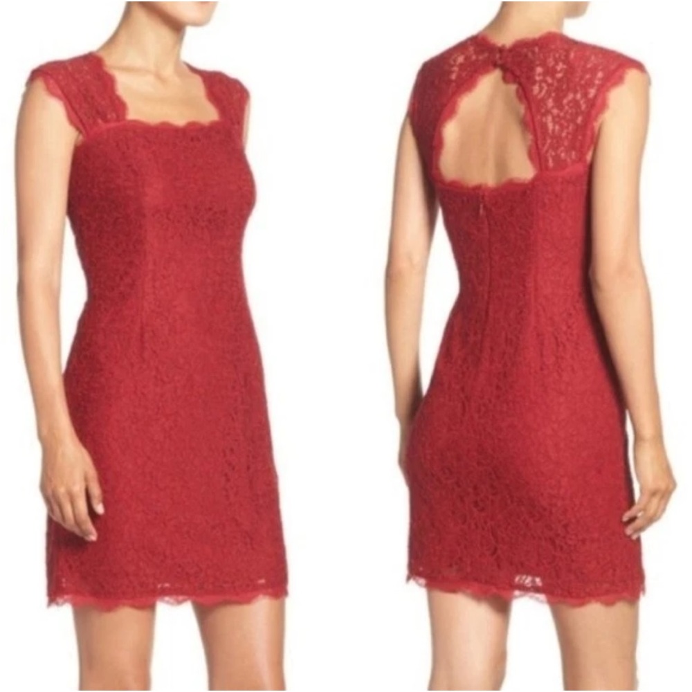 Adrianna Papell Red Lace Overlay Fitted Mini Dress Back Cutout, Size 12 Cocktail